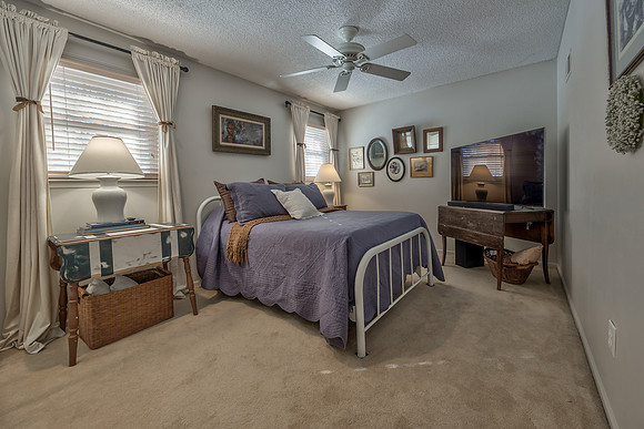 11323Hemlock-36