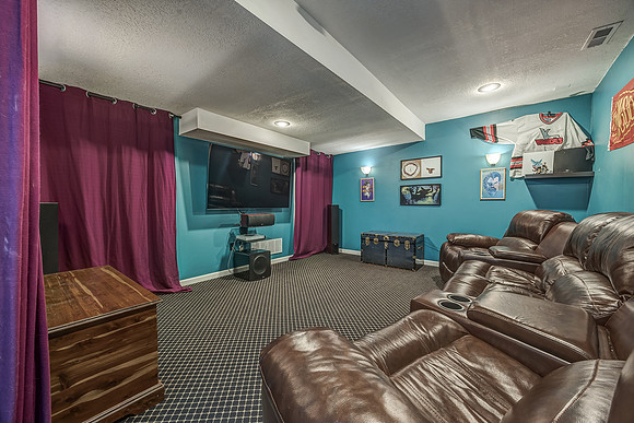 12281SReneST-24