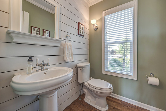 5645Lakecrest-8