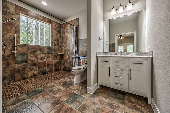 13745SBlackfootDr-29