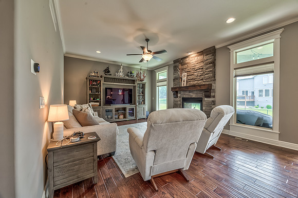 7619GreenST-1