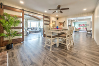 8000BeverlyDr-15