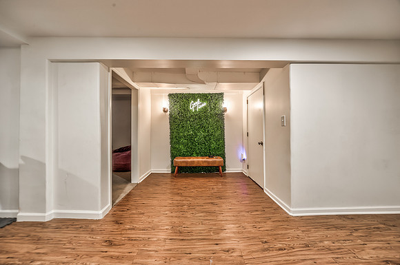 6913DearbornST-27