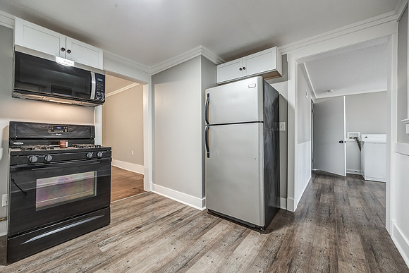 814ColumbiaSt-12