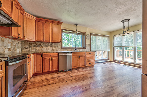 13300W105ST-14