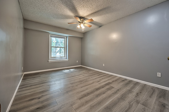 13745SBlackfootDr-7