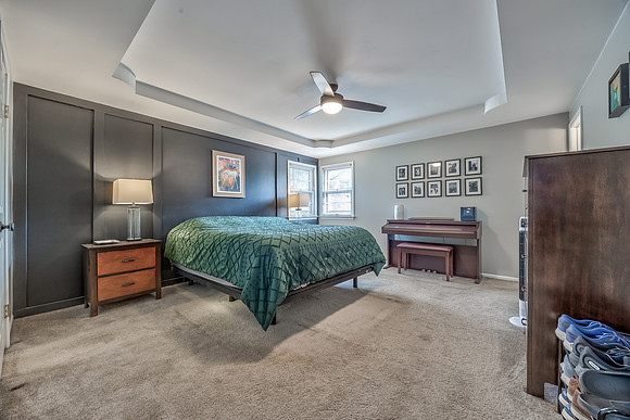 10421HauserDr-10