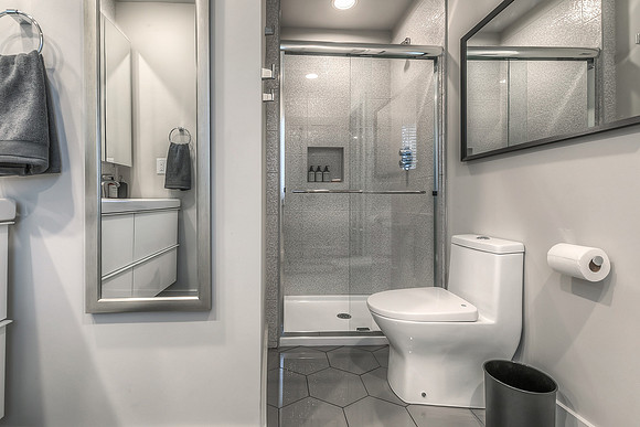 102E81ST-20