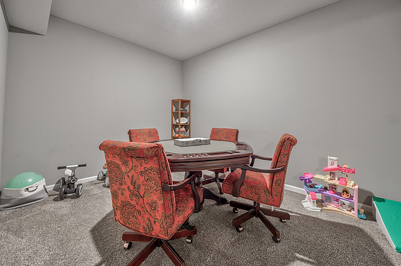 4246LakeviewTR-32