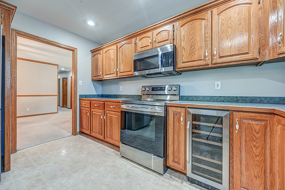 408HillbrookDR-14
