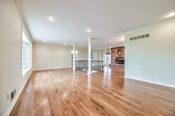 7209SOakHillSchoolRd-24