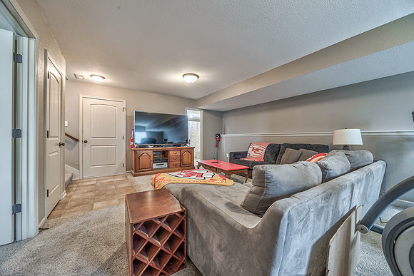 15239Sycamore-24
