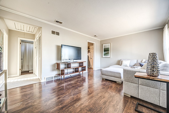 8318DouglasReshoot-3