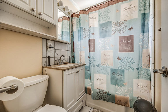 2419HarvardAve-14