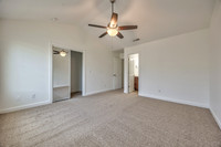 10532ClubhouseDR-18