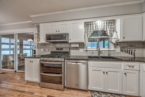 15118W83ST-11
