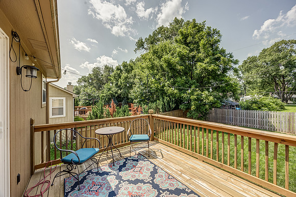 604FairwayRD-26