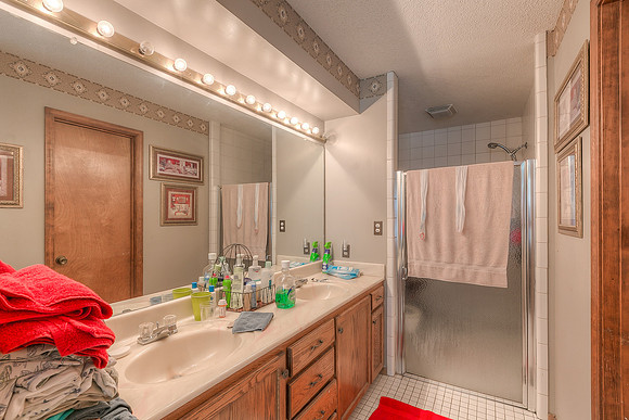 15405PinOak-11