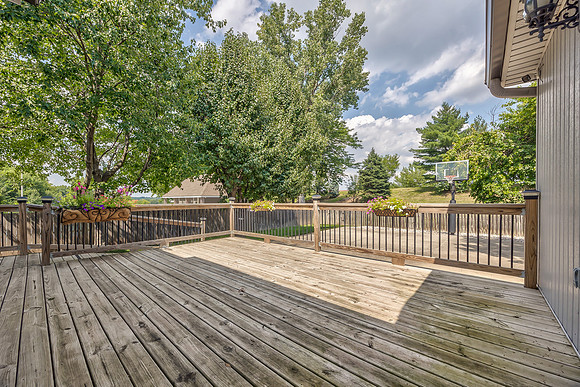 13745SBlackfootDr-31