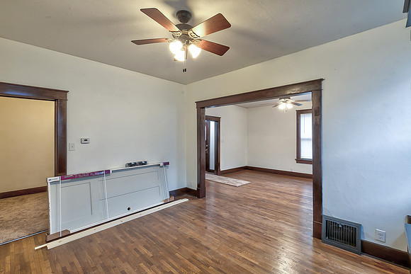 1007GrandAve-8