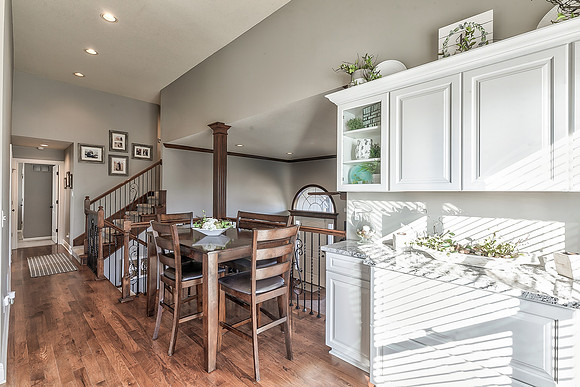 672SCanyonDr-12