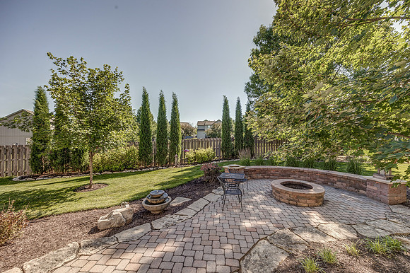 5645Lakecrest-57