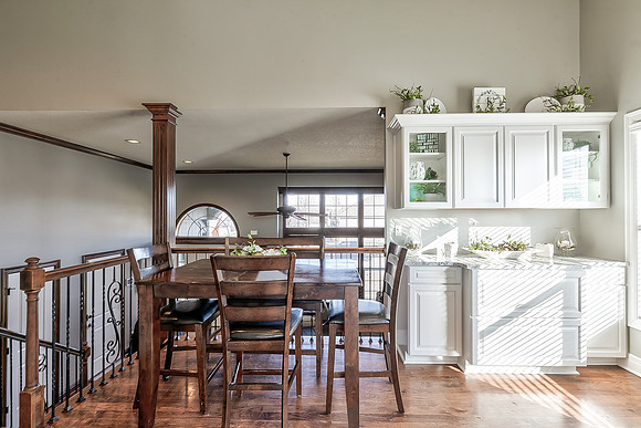672SCanyonDr-18