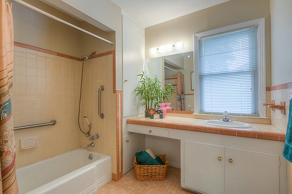 9523Delmar-3
