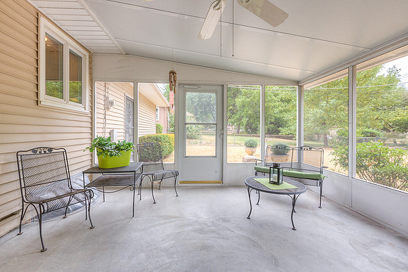 9523Delmar-17