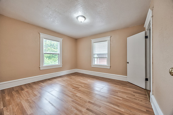 2112E36ST-7