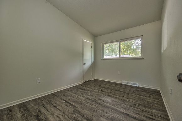 507ShawnDr-14