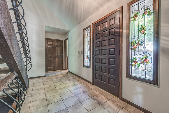 12600OverbrookRD-23