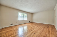 7217HadleySt-14