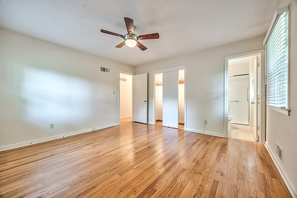 7217HadleySt-18