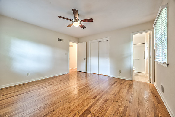 7217HadleySt-19