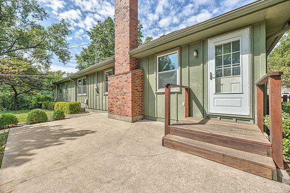 7217HadleySt-34