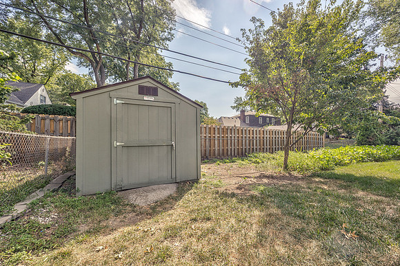 7217HadleySt-35