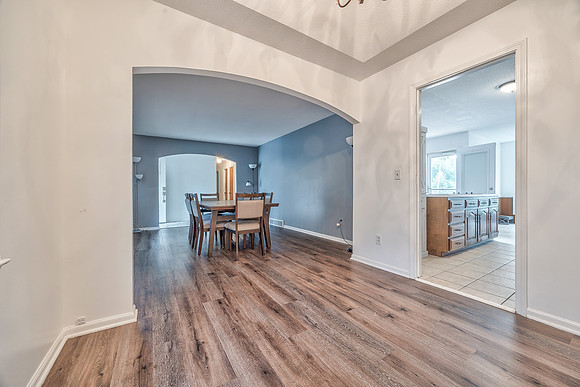 257EBridlespurDr-5