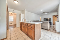 257EBridlespurDr-7