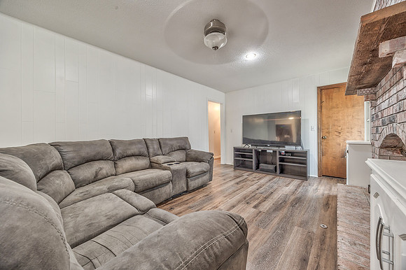 257EBridlespurDr-11
