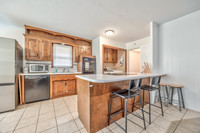 257EBridlespurDr-10