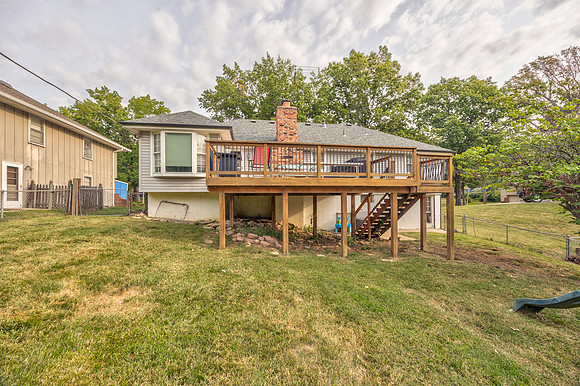 257EBridlespurDr-24