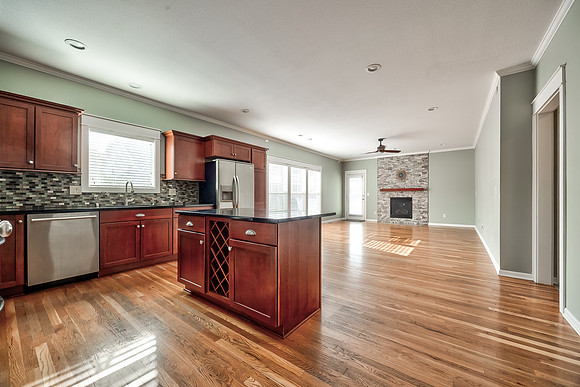 513E31Ave-4