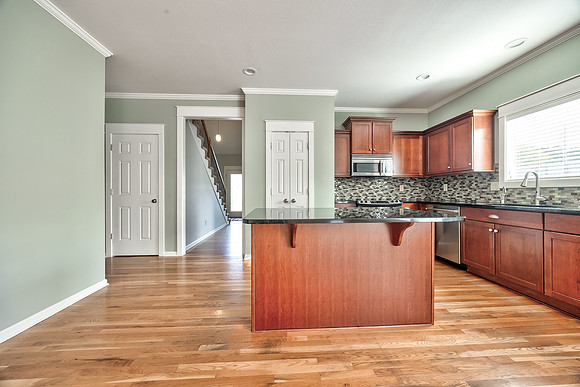 513E31Ave-6