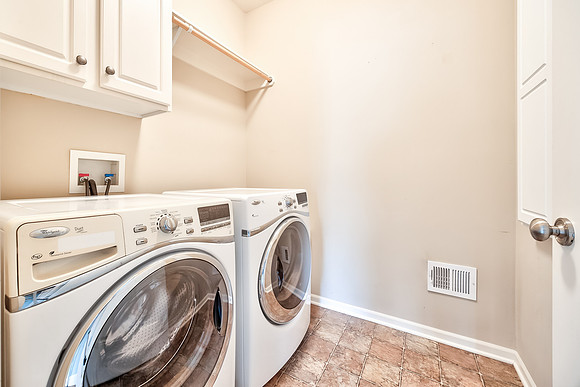 513E31Ave-13