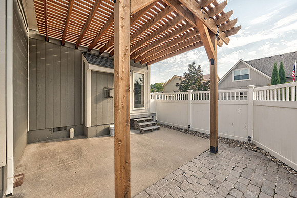 513E31Ave-23