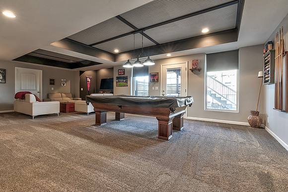 6801MillbrookSt-44