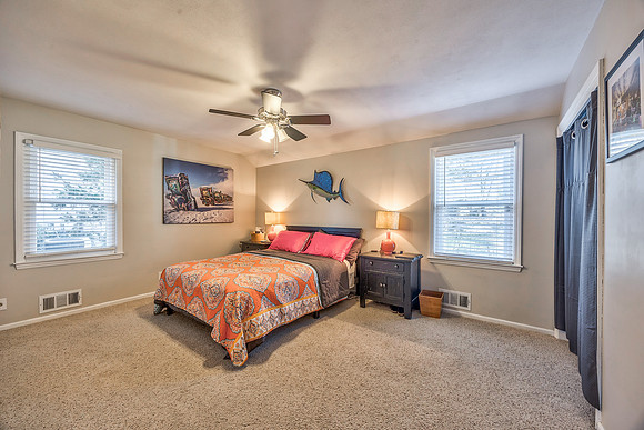 7923Dearborn-23