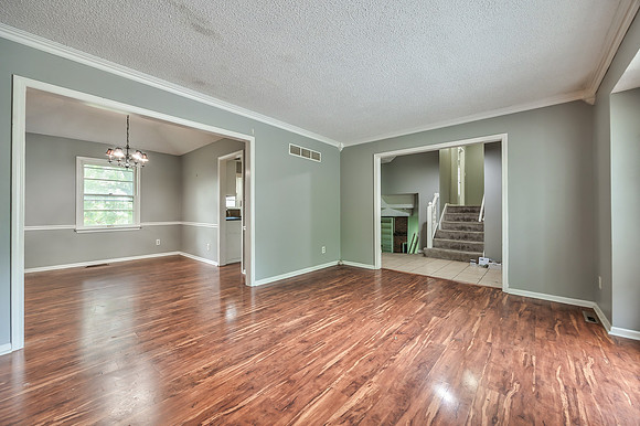 817ELaytonDr-6