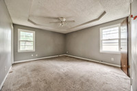 817ELaytonDr-13